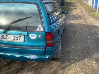 Opel Astra foto 2