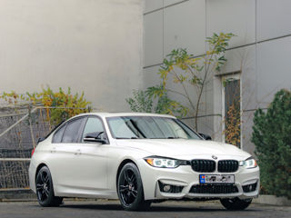 BMW 3 Series foto 2