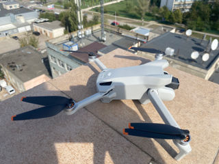 Продам DJI mini 3