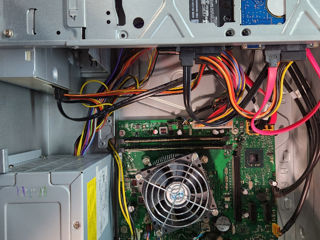 PC Stationar (intel i5-CPU /16Gb-Ram/SSD+ 500Gb HDD) foto 6