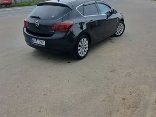 Opel Astra foto 2