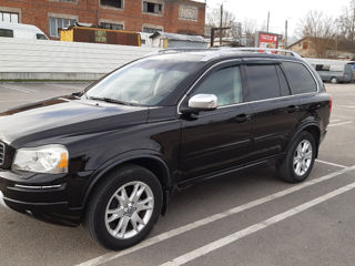 Volvo XC90 foto 1