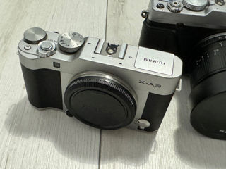 Fujifilm X-A3 + Fujifilm X-E2