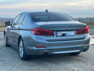 BMW 5 Series foto 2