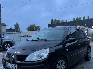 Renault Scenic foto 2