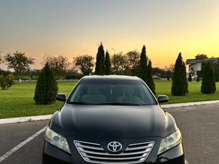 Toyota Camry foto 1