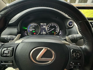 Lexus NX Series foto 6