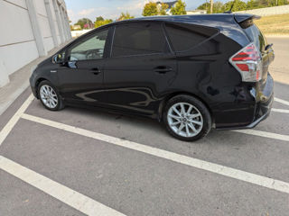 Toyota Prius + foto 1