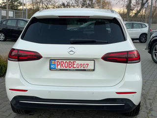 Mercedes B-Class foto 4