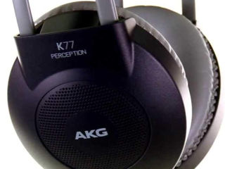 AKG 77 ... AKG 52.