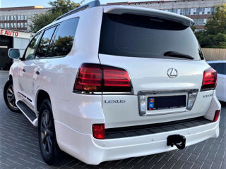 Lexus LX Series foto 5