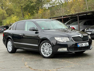 Skoda Superb foto 3