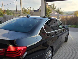 BMW 5 Series foto 8