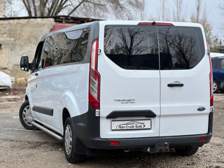 Ford Transit Connect foto 2