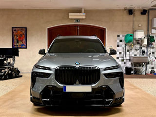 BMW X7 foto 2