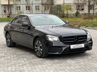 Mercedes E-Class foto 7