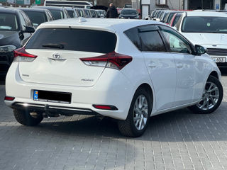 Toyota Auris foto 3