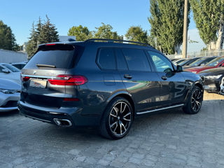 BMW X7 foto 7