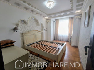 Apartament cu 3 camere, 87 m², Botanica, Chișinău foto 4