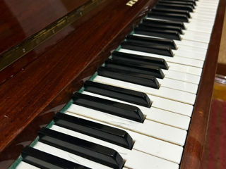 Продается пианино Riga