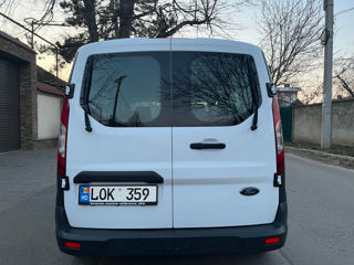 Ford Tourneo Connect foto 6