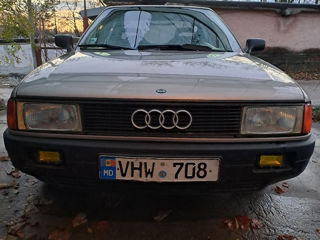 Audi 80 foto 2