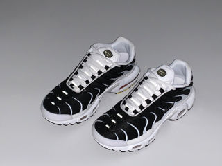 Nike Air Max Tn Plus Black/White foto 6