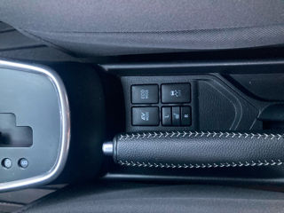 Toyota Yaris foto 10
