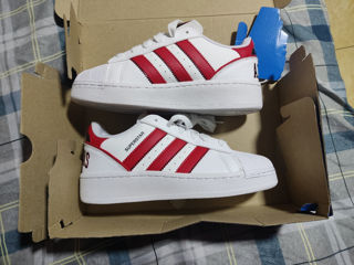 Adidas Superstar