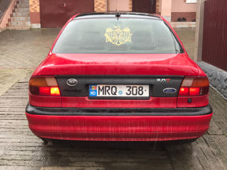 Ford Mondeo foto 3