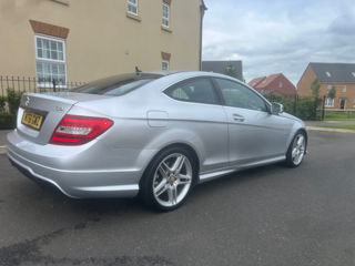 Mercedes C-Class Coupe foto 2