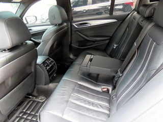 BMW 5 Series foto 6