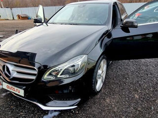 Mercedes E-Class foto 2