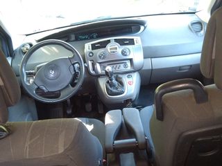 Renault Grand Scenic foto 8