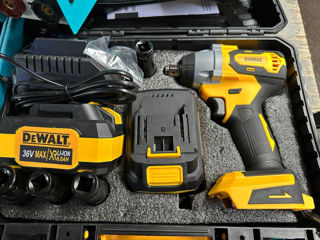 Гайковерт DeWalt 380н/м в