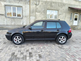 Volkswagen Golf foto 4