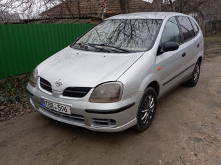 Nissan Almera foto 2