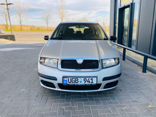 Skoda Fabia foto 2