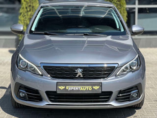 Peugeot 308 foto 2