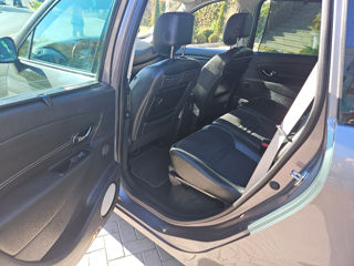 Renault Grand Scenic foto 9