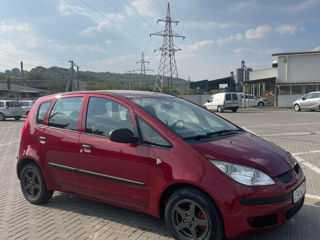 Mitsubishi Colt foto 7