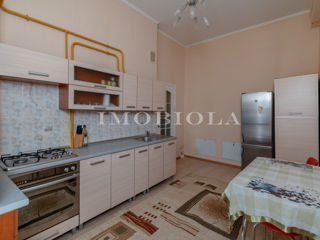 Apartament cu 1 cameră, 55 m², Centru, Chișinău foto 2