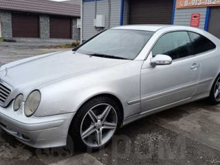 Mercedes Benz CLK foto 3