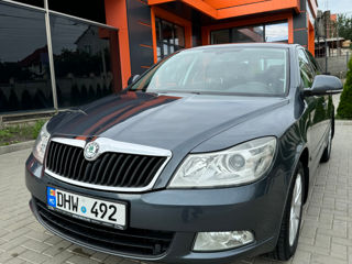 Skoda Octavia foto 3