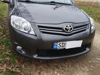 Toyota Auris foto 2