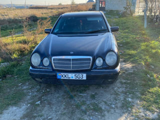 Mercedes E-Class