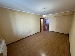 Apartament cu 1 cameră, 33 m², Gara de nord, Bălți