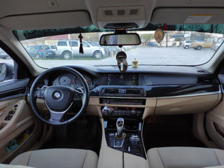 BMW 5 Series фото 7