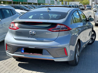 Hyundai IONIQ foto 3