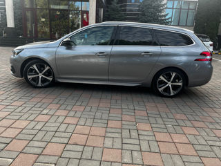 Peugeot 308 foto 3